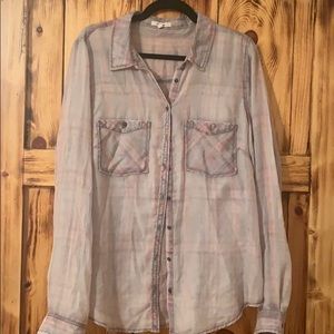 Lightweight button down shirt